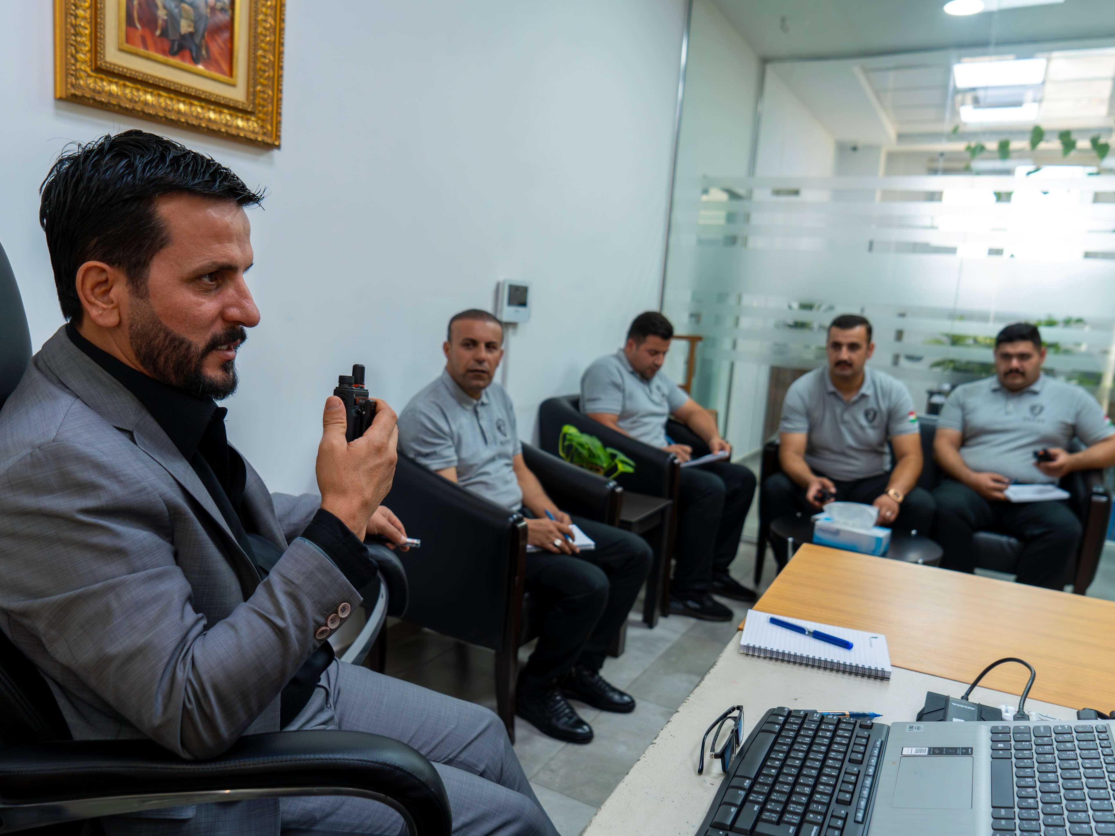 تدريب أمني في الهواء الطلق